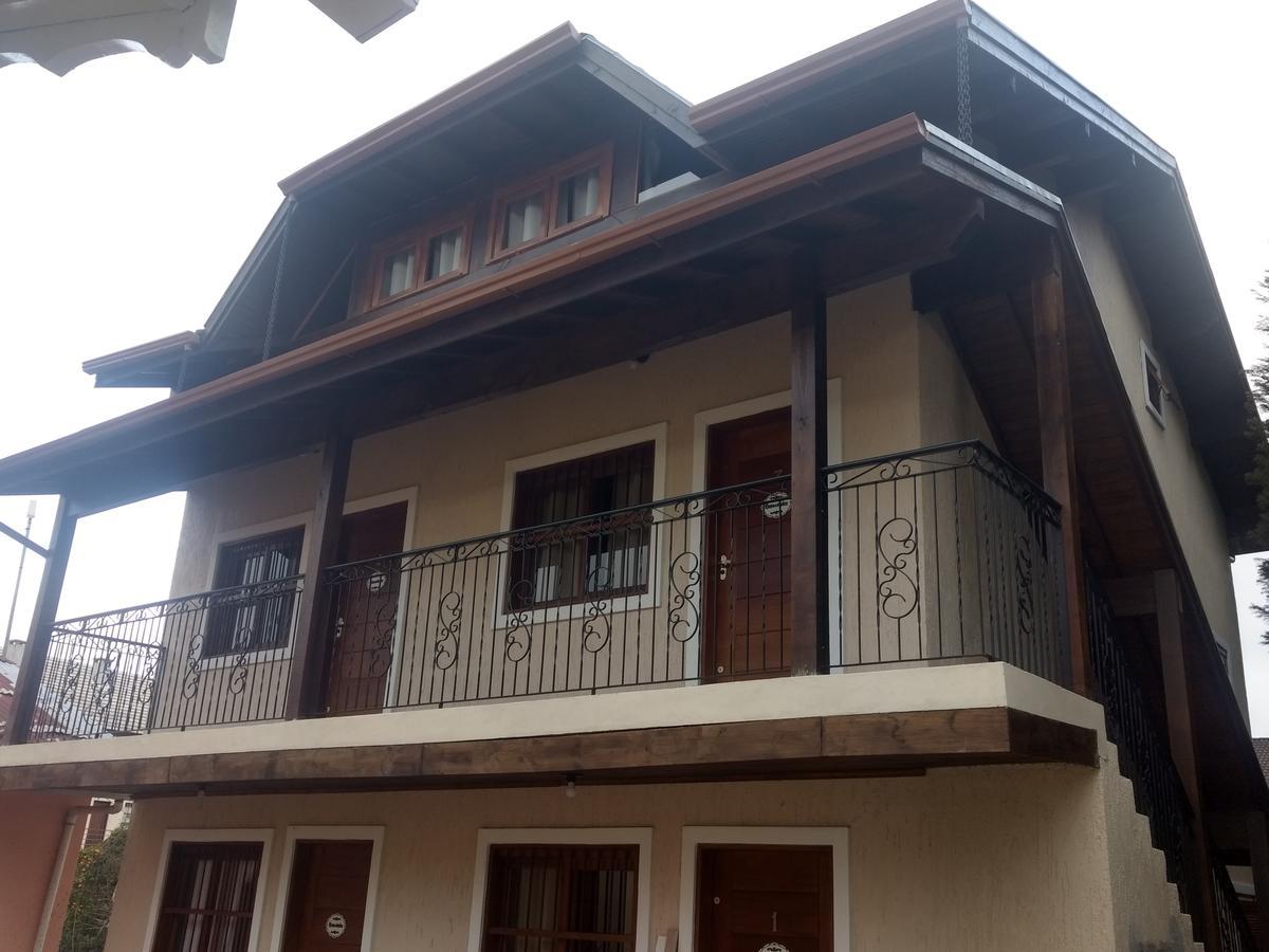 Appartamento Residencial Correa Pereira Canela Esterno foto